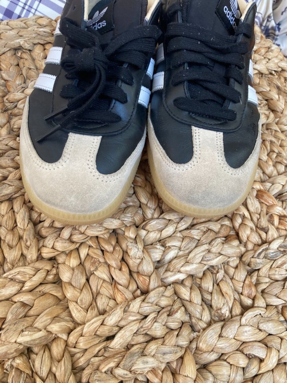 Adidas Samba OG Black White Beige Suede Gum Sole Sneakers Men’s 7.5 / Women’s 8 - Picture 2 of 12